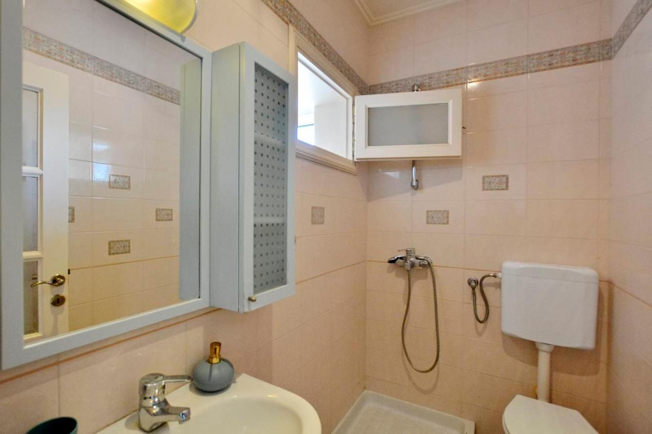 Durrell Corfu Strawberry-Pink Villa Perama  Luaran gambar